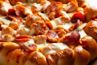 Buffalo Chicken and Ranch Pizza with Garlic Knot Crust