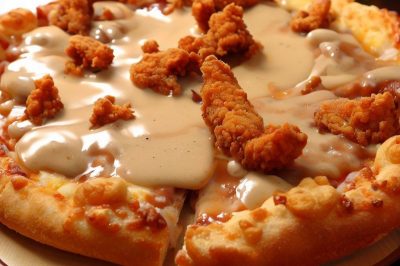 Fried Chicken and Gravy Pizza
