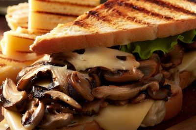 Grilled Cheese with Roasted Mushrooms and Swiss
