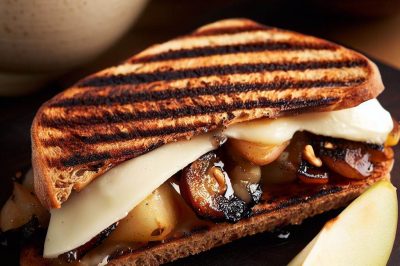 Grilled Cheese with Roasted Pear and Brie on Raisin Bread