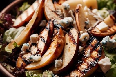 Grilled Pear and Blue Cheese Salad