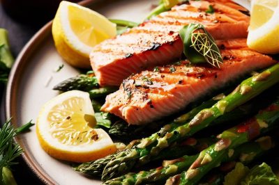 Grilled Salmon and Roasted Asparagus Salad with Lemon Dill Dressing