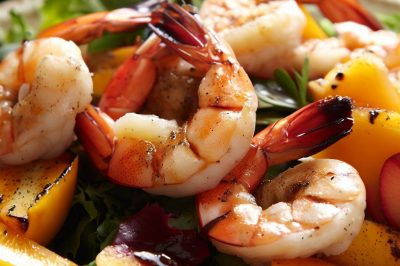 Grilled Shrimp and Peach Salad