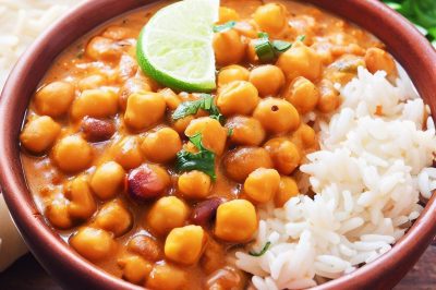 One-Serving Indian Chana Masala with Rice
