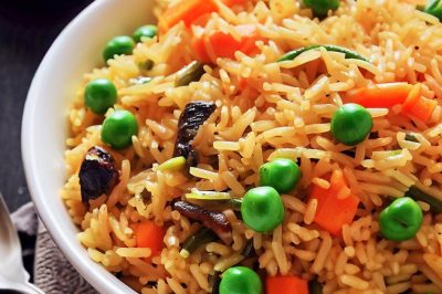 One Serving Indian Vegetable Biryani with Carrots