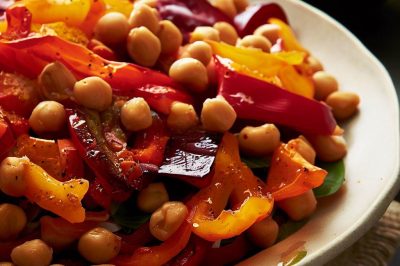 Roasted Red Pepper and Chickpea Salad