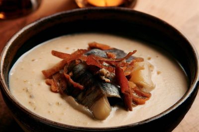 Seared Tuna Waldorf Salad