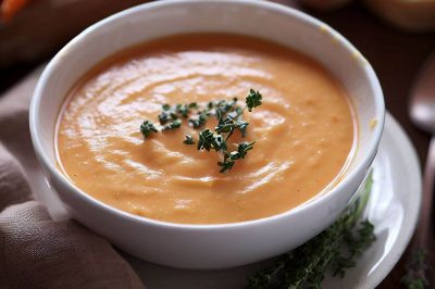 Creamy Carrot and Thyme Soup