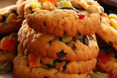 Delicious Fruitcake Cookies