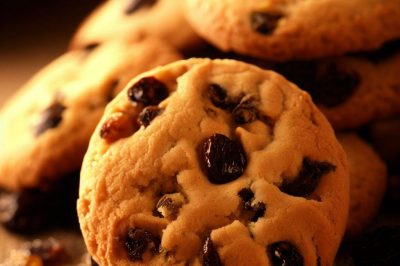 Delicious Raisin Cookies