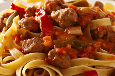 Fettuccine with Sausage and Bell Pepper Sauce