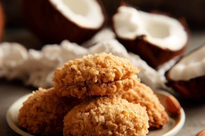Low Sugar or Sugar Free Coconut Macaroons