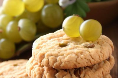 Low Sugar or Sugar Free Gooseberry Cookies