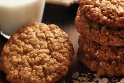 Low Sugar or Sugar Free Oatmeal Cookies