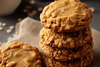 Low Sugar or Sugar Free Oatmeal Peanut Butter Cookies