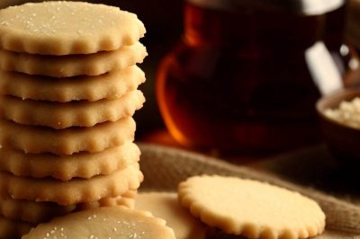 Low Sugar or Sugar Free Shortbread Cookies
