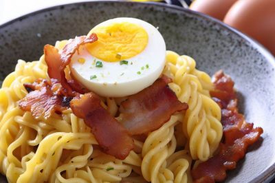 Oil-Free Bacon and Egg Pasta
