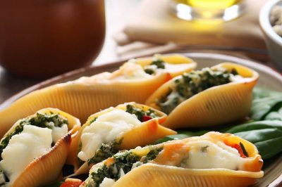 Oil-Free Spinach and Ricotta Stuffed Shells