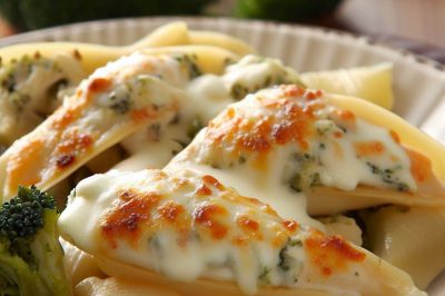 One Serving Chicken and Broccoli Alfredo Stuffed Shells