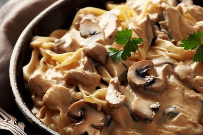 One-Serving Chicken and Mushroom Stroganoff
