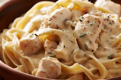 One Serving Oil-Free Chicken Alfredo