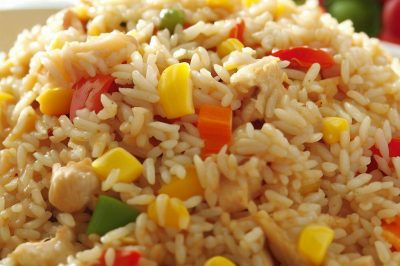Quick and Easy Stir-Fried Rice with Chicken and Bell Peppers