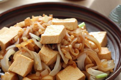 Quick and Easy Stir-Fried Tofu and Onions