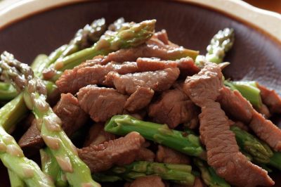 Stir-Fried Beef and Asparagus