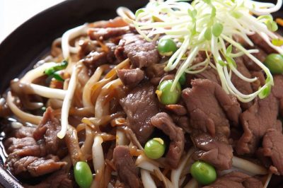 Stir-Fried Beef and Bean Sprouts