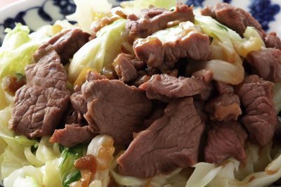 Stir-Fried Beef and Cabbage