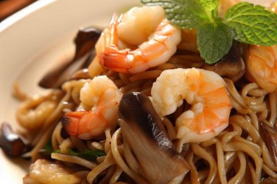 Stir-Fried Noodles with Shrimp and Mushrooms