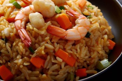 Stir-Fried Rice with Shrimp and Carrots