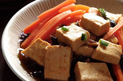 Stir-Fried Tofu and Carrots