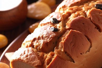 Whole Grain Raisin Bread